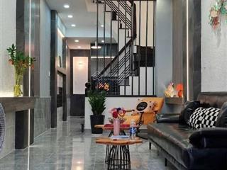 Hiếm gặp phố chính kinh, nhà dân xây mới, ngõ to, kd đỉnh, oto đỗ cửa, sổ vuông, dt 35m², 5 tầng