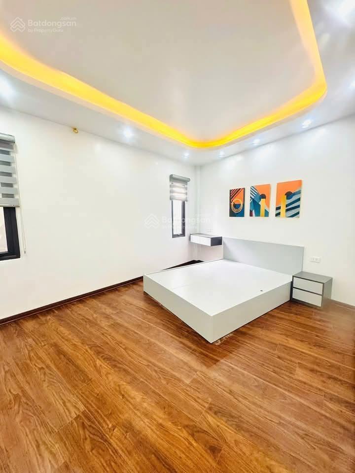 Giá hời phố nhân hoà, nhà dân xây, ngõ to thông tứ phía, full nội thất, sổ vuông, dt 36m*5t