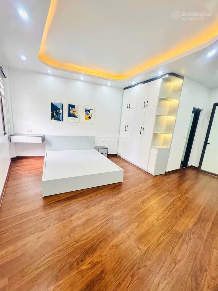 Giá hời phố nhân hoà, nhà dân xây, ngõ to thông tứ phía, full nội thất, sổ vuông, dt 36m*5t