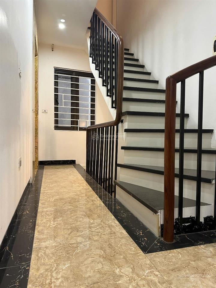 Hoa hậu phố vũ trọng phụng, nhà dân xây 2 thoáng sáng, ngõ thông, kd đỉnh, sổ đẹp, dt 38m2*5t