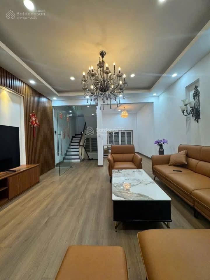 Hoa hậu phố vũ trọng phụng, nhà dân xây 2 thoáng sáng, ngõ thông, kd đỉnh, sổ đẹp, dt 38m2*5t