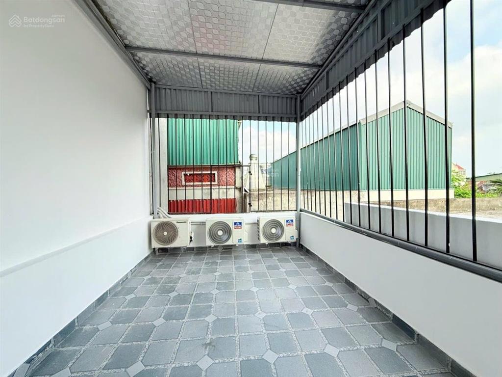 Siêu phẩm phố nhân hoà, nhà dân xây mới, phân lô cán bộ, ngõ to thông, cách 20m oto tránh,dt 37m*5t
