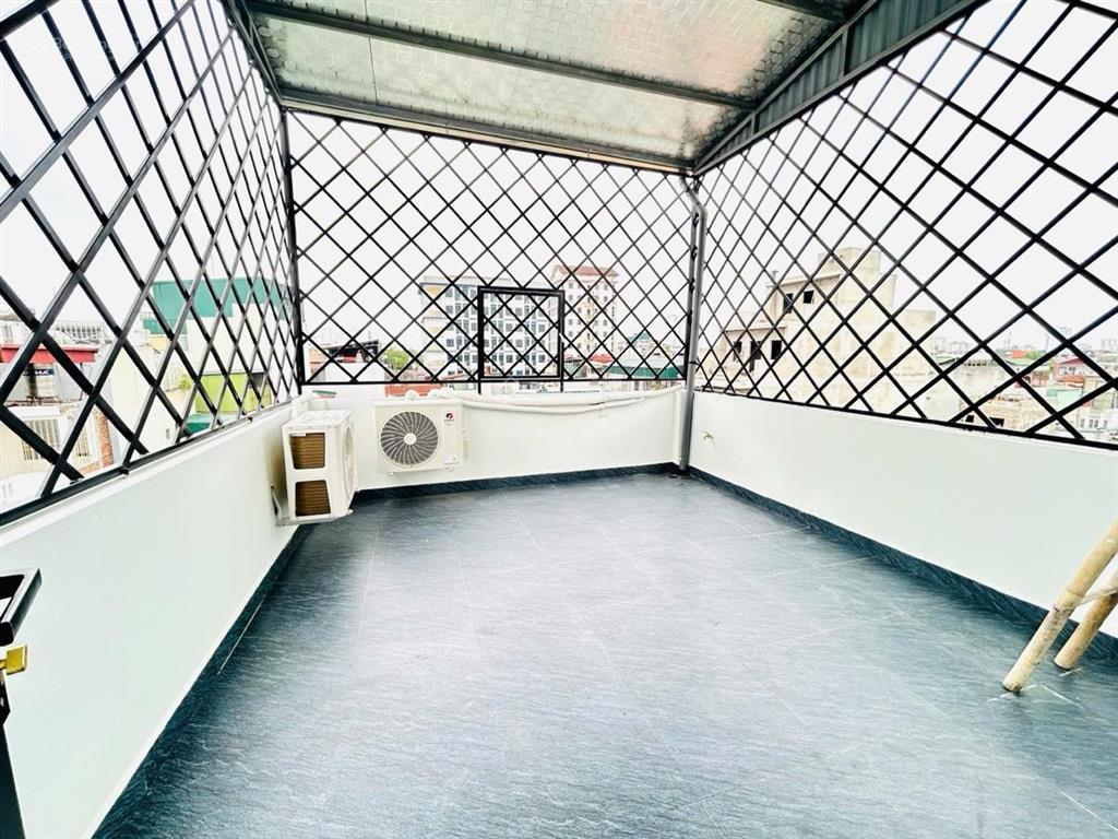 Mặt ngõ phố vũ trọng phụng, nhà dân xây, ngõ thông kd đỉnh, cách 20m ra oto tránh, sổ đẹp, 35m*5t