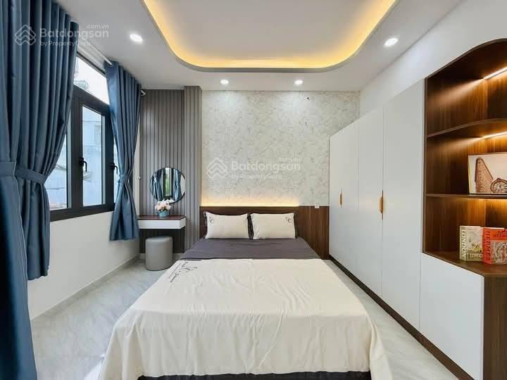 Giá hời phố nhân hòa, nhà dân xây, phân lô, cách 20m ô tô tránh, sổ vuông, ko qh, dt 38m2*5t
