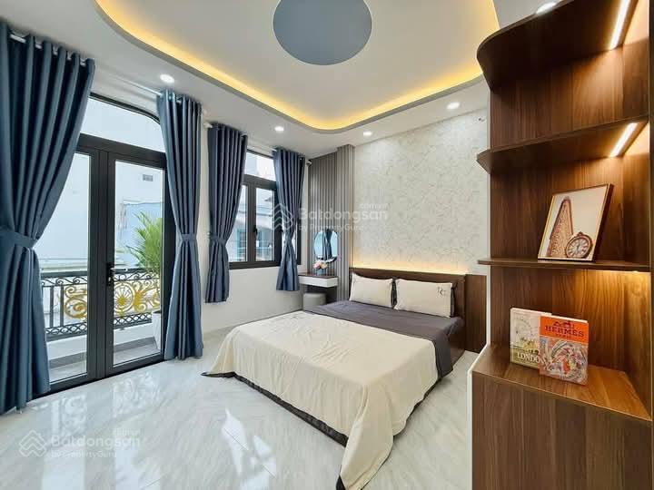Giá hời phố nhân hòa, nhà dân xây, phân lô, cách 20m ô tô tránh, sổ vuông, ko qh, dt 38m2*5t