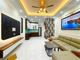 Bay nhanh phố nhân hoà, nhà dân xây mới, khu phân lô, ngõ thông, cách 20m ô tô tránh, dt 38m*5t