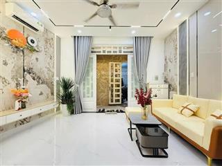 Siêu phẩm phố quan nhân, nhà dân xây, ngõ nông, cách 20m ô tô tránh, sổ vuông, ko qh, dt 37m*5t
