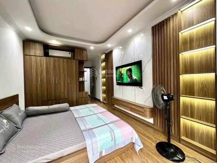Siêu hiếm phố vũ trọng phụng, nhà dân xây, ngõ thông, kd ngày đêm, cách 20m ô tô tránh, dt 36m*5t