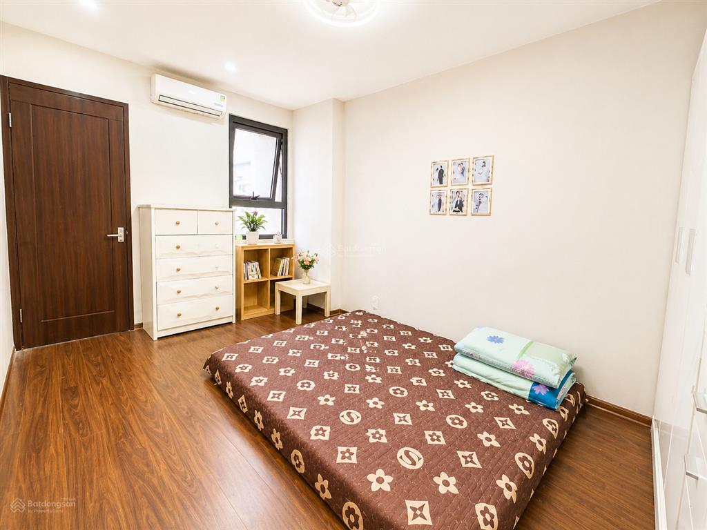 Bán chung cư hanoi homeland, long biên  2n 2wc  tầng trung, full nội thất  giá tốt nhỉnh 4,5 tỷ