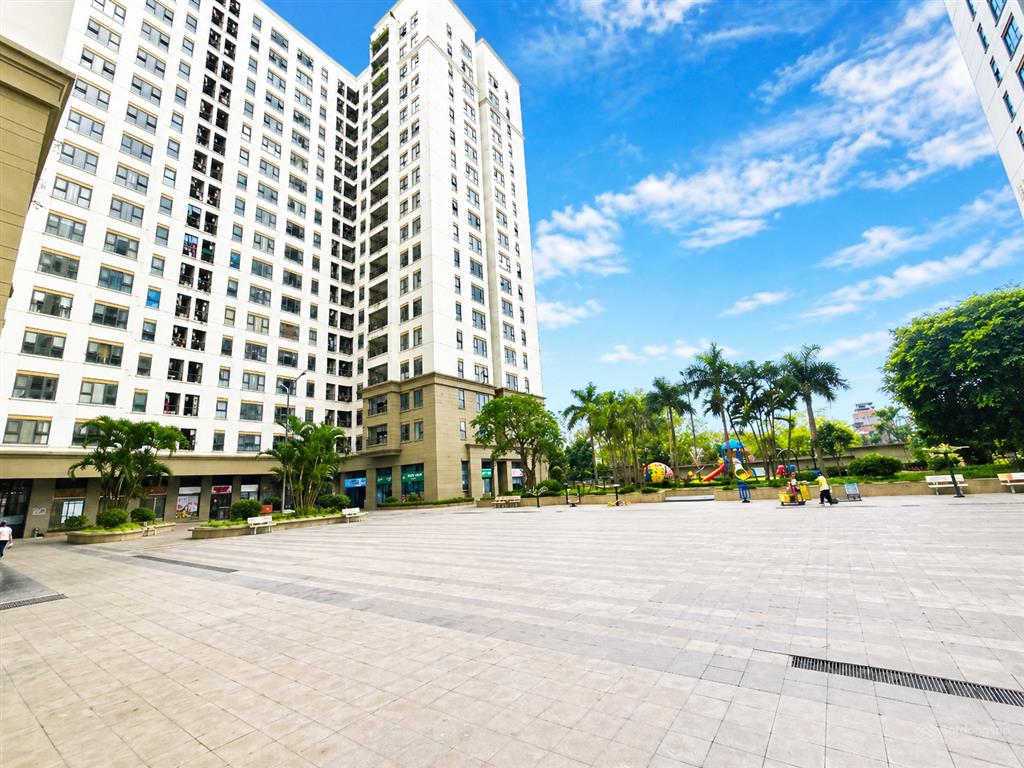 Bán chung cư hanoi homeland, long biên  2n 2wc  tầng trung, full nội thất  giá tốt nhỉnh 4,5 tỷ