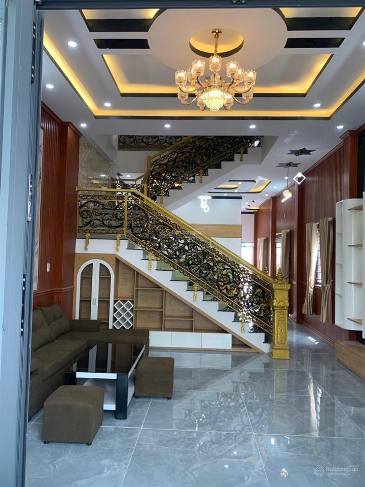 Nhà vườn 6 x35 mét hoàn công xây dựng kiên cố cao cấp tặng nội thất bao sang tên công chứng .