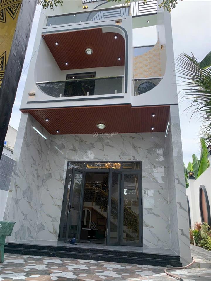 Nhà vườn 6 x35 mét hoàn công xây dựng kiên cố cao cấp tặng nội thất bao sang tên công chứng .