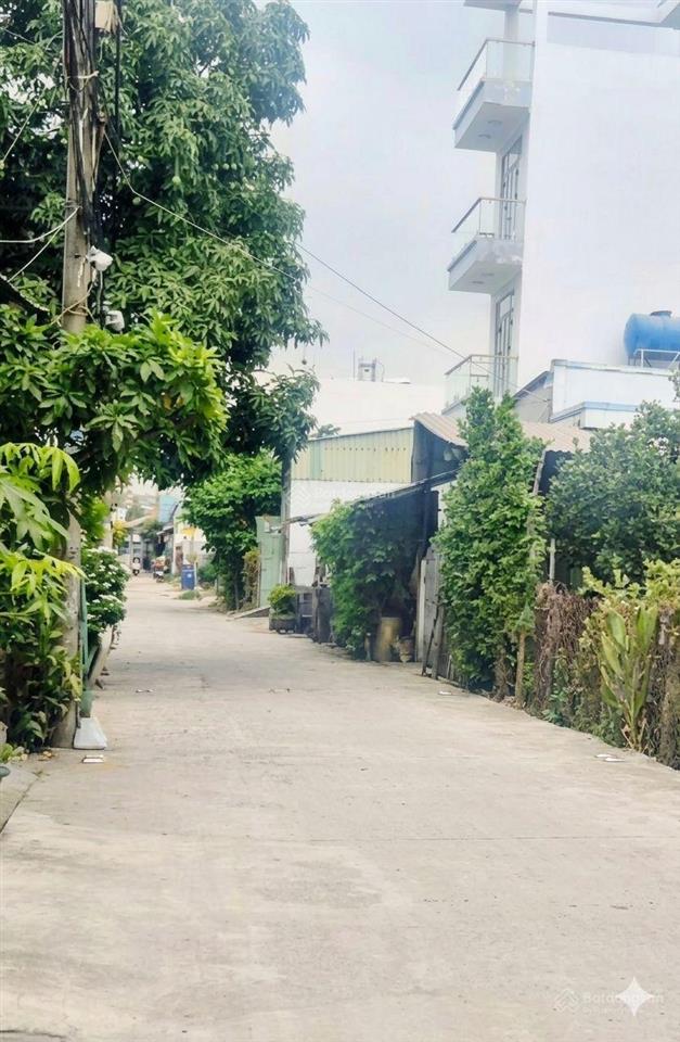 Đất full thổ đường thạnh lộc 15 p.thạnh lộc, q.12 dt 200m2 (10mx20m) hẻm ôtô