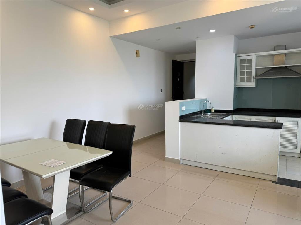 Cc phú mỹ, hoàng quốc việt, 98m22pn2wc full nội thất, giá thuê 12tr/tháng.  0966 733 ***