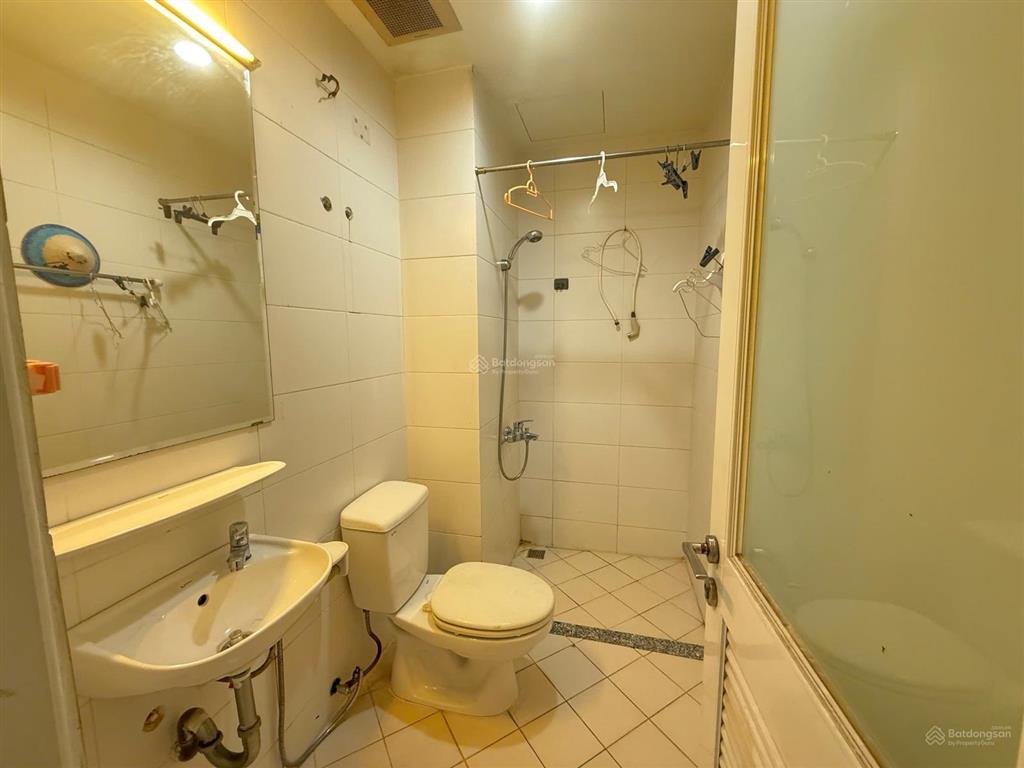 Cho thuê riverside residence 130m²  3pn  3wc, nội thất dính tường, giá 28tr/tháng. 0966 733 ***