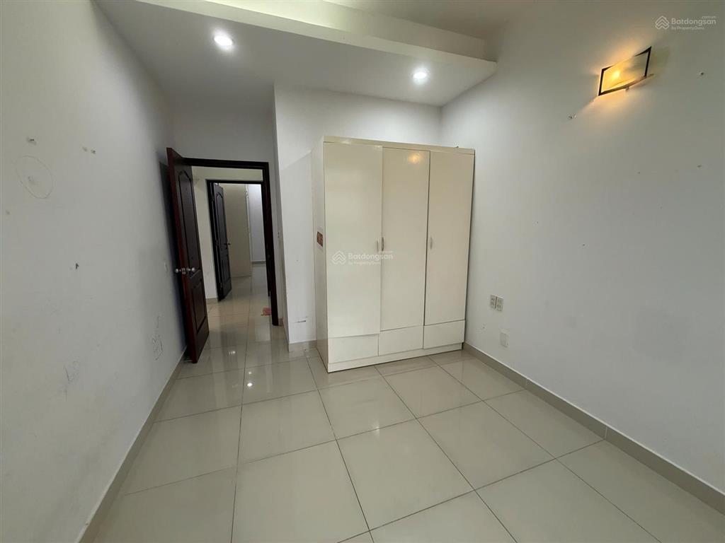 Cho thuê riverside residence 130m²  3pn  3wc, nội thất dính tường, giá 28tr/tháng. 0966 733 ***