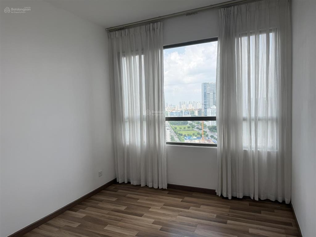 Cho thuê riviera point, 148m2  3pn  3wc, ít nội thất, giá 28tr/tháng.  0966 733 ***