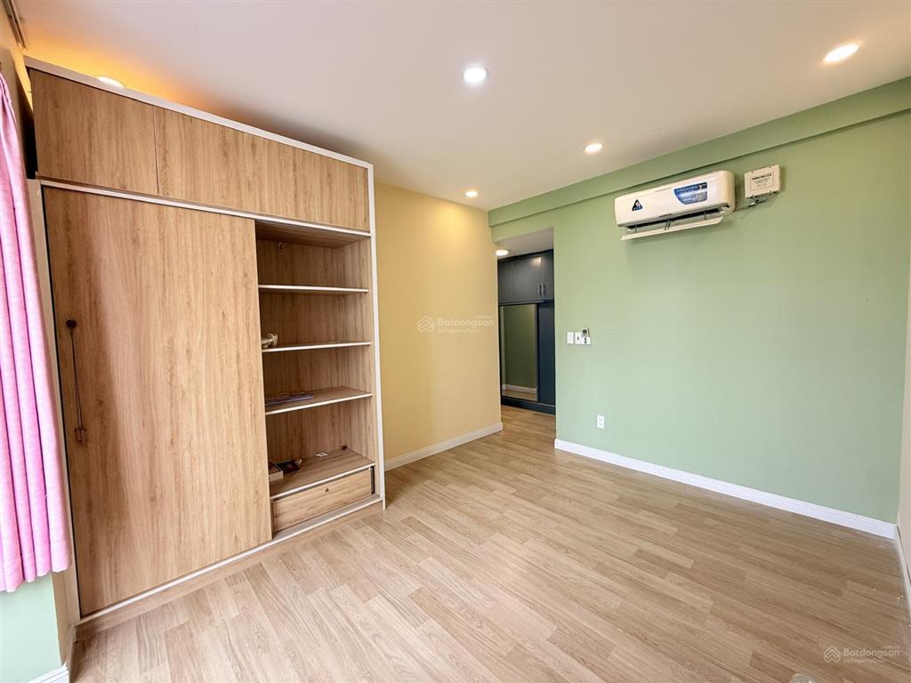 Cho thuê ch mỹ viên, 118m23pn2wc, nội thất dính tường, giá 18 triệu/tháng. công viên cây xanh