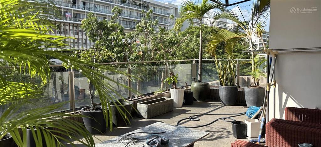 Cho thuê panorama sân vườn, 166m23pn 2wc, đầy đủ nội thất, giá 35 triệu/ tháng.  0966 733 ***