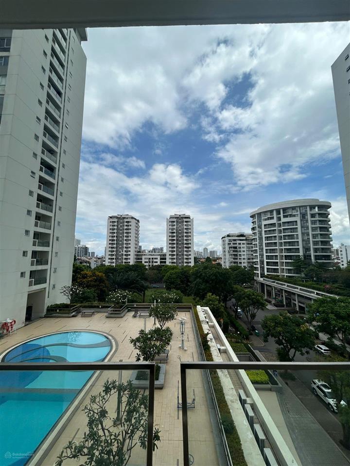 Cần cho thuê riverpark 1, 146m23pn2wc, nội thất dính tường, giá 50tr, sẵn key, pmh q7