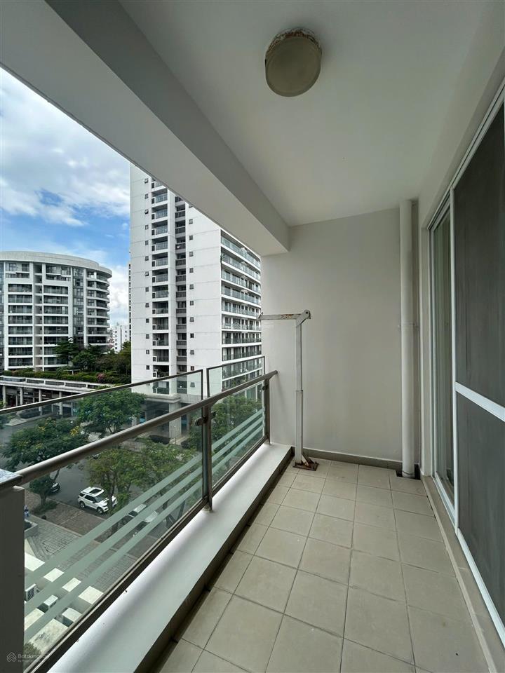 Cần cho thuê riverpark 1, 146m23pn2wc, nội thất dính tường, giá 50tr, sẵn key, pmh q7