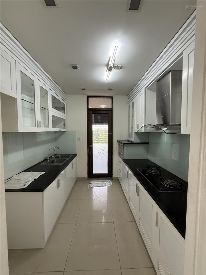The panorama, 164m23 pn2wc, nội thất dính tường, 2 ban công phòng ngủ, giá 42tr/thángview sông