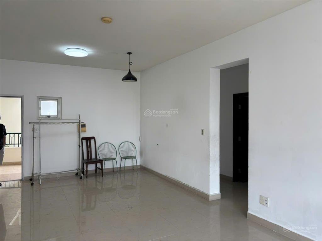 Cho thuê căn hộ cảnh viên 1, 118m23pn nội thất cơ bản, giá 20tr/tháng. 0966 733 ***