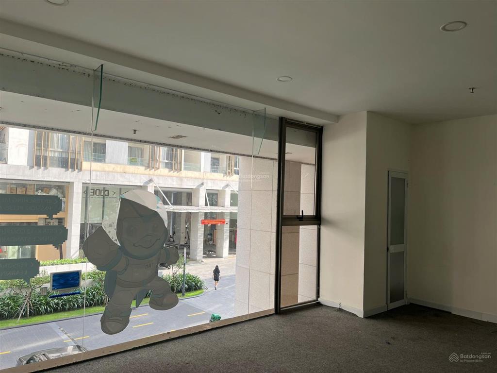 Cho thuê shop m6, trệt  lầu, 73m21 bếp1wc, giá 50tr/ tháng, kinh doanh văn phòng. tại pmh, q7