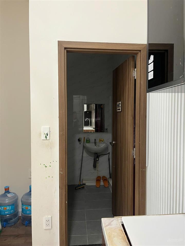 Cho thuê shop m6, trệt  lầu, 73m21 bếp1wc, giá 50tr/ tháng, kinh doanh văn phòng. tại pmh, q7