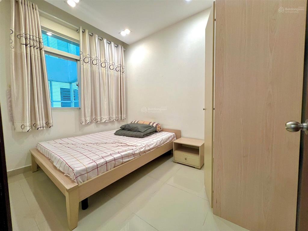Cho thuê riverside, 84m22 phòng ngủ2 nhà vệ sinh, nội thất, giá 18 triệu/tháng.  0966 733 ***