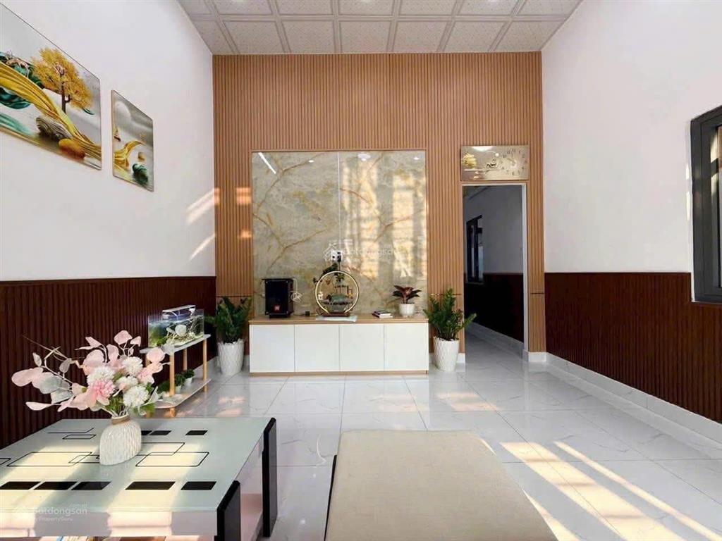 Nhà đẹp mặt tiền đường ô tô, đường 339, q.9. giá chỉ nhỉnh 5 tỷ (2 tầng, 2pn, sổ hồng)  0914 229 ***