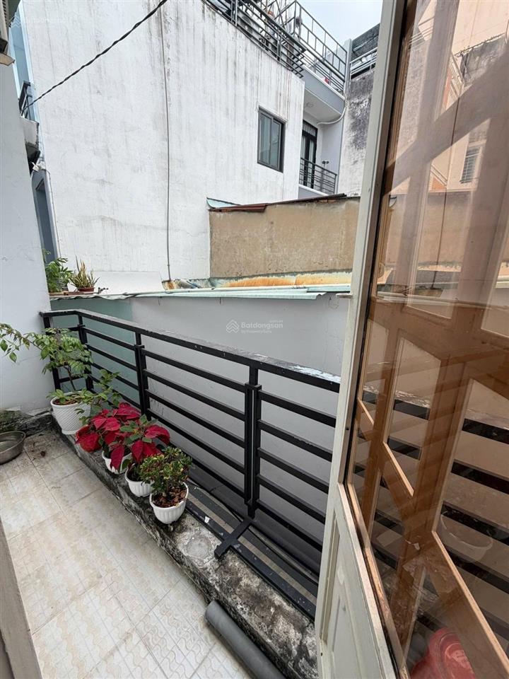 Nhà bán 25.14.8 lý tuệ quận tân phú