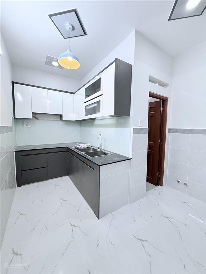 Hẻm nhựa 6m  nguyễn hảo vĩnh tân quý
