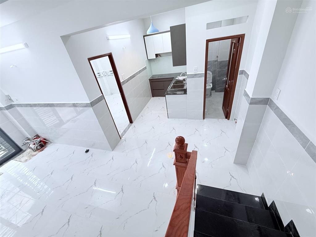 Hẻm nhựa 6m  nguyễn hảo vĩnh tân quý