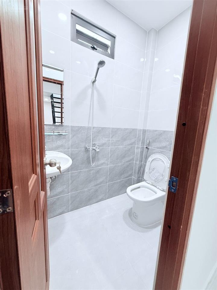 Hẻm nhựa 6m  nguyễn hảo vĩnh tân quý