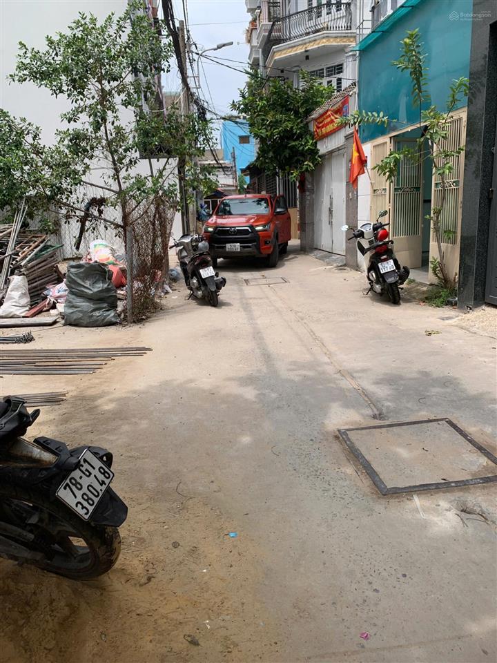 Hàng mới đẹp ở ngay khu vip quận tân phú