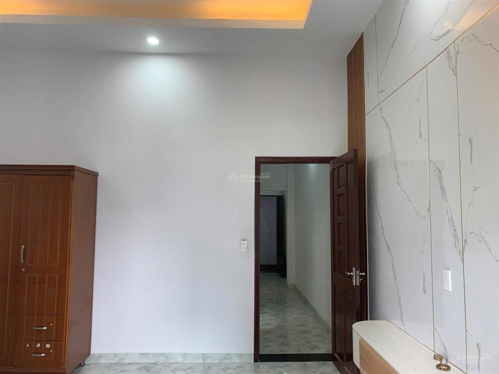 Hàng mới đẹp ở ngay khu vip quận tân phú