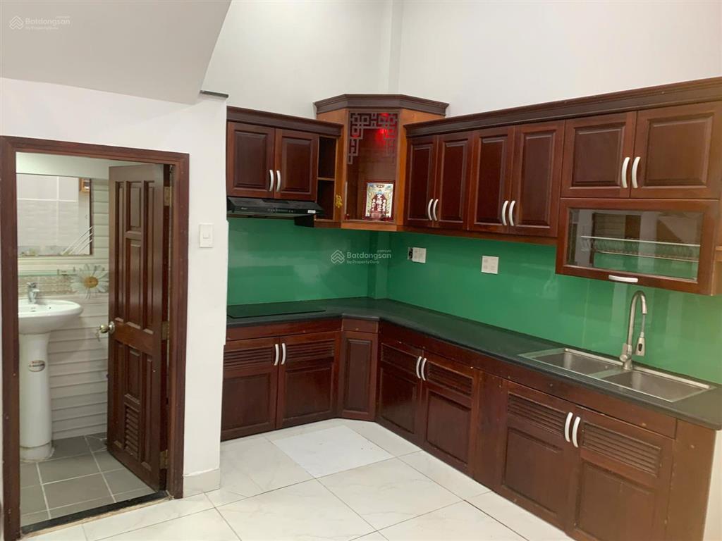 Hàng mới đẹp ở ngay khu vip quận tân phú