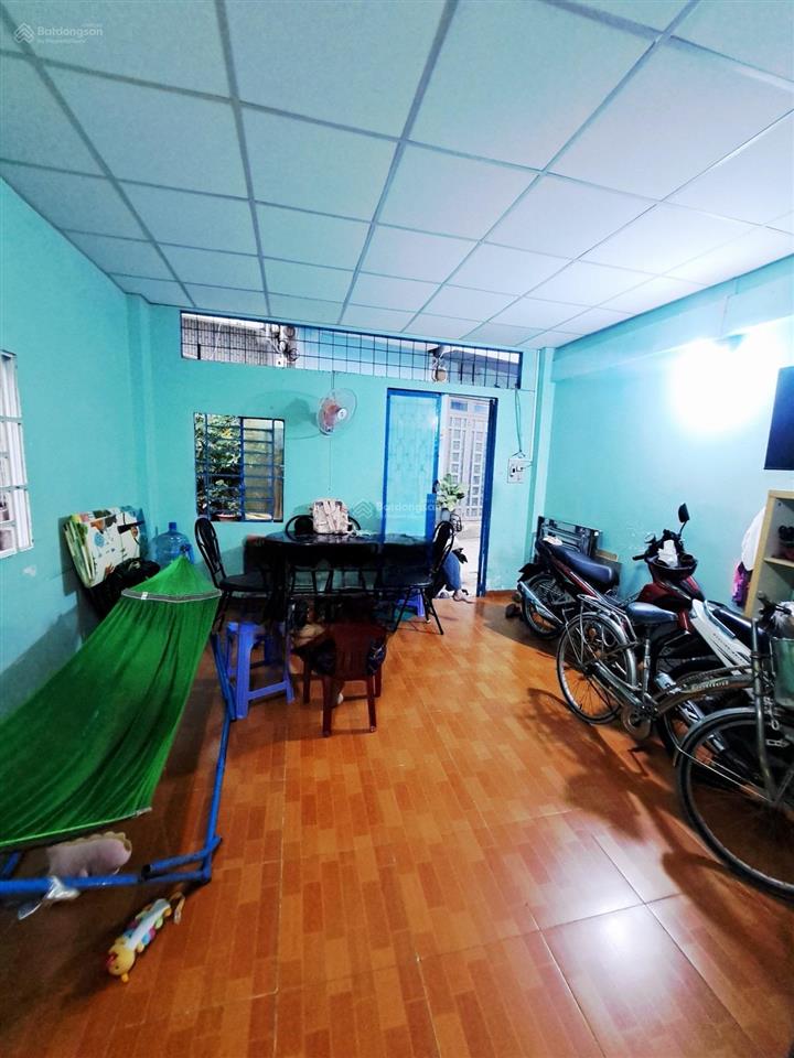 Hàng hiếm phạm phú thứ. tân bình p.11 giáp lạc long quân  hxh 6m thông  lô góc 3 mặt thoáng