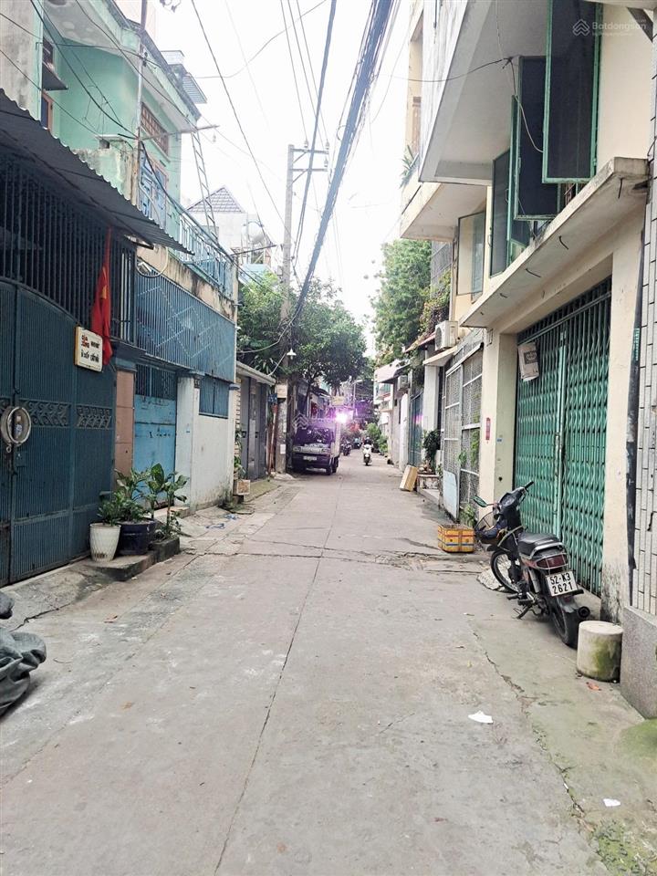 Hàng hiếm phạm phú thứ. tân bình p.11 giáp lạc long quân  hxh 6m thông  lô góc 3 mặt thoáng