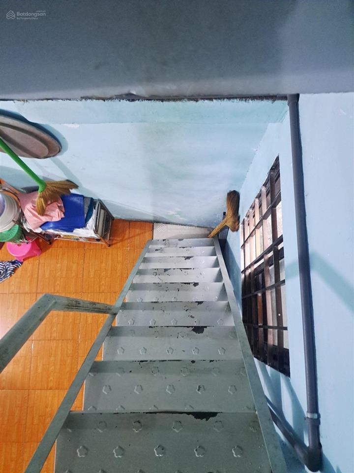 Hàng hiếm phạm phú thứ. tân bình p.11 giáp lạc long quân  hxh 6m thông  lô góc 3 mặt thoáng