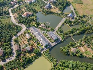 Bán đất ven hồ hoà lac, diện tích 100m phun thổ cu, vị trí đẹp , sang tên sổ đổ trong ngày,