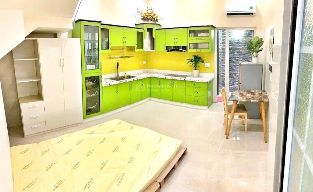 Nhà hoàng trọng mậu  oto đỗ cửa  hàng xóm himlam  ngay cầu nguyễn khoái  4 tầng  nhỉnh 10 tỷ