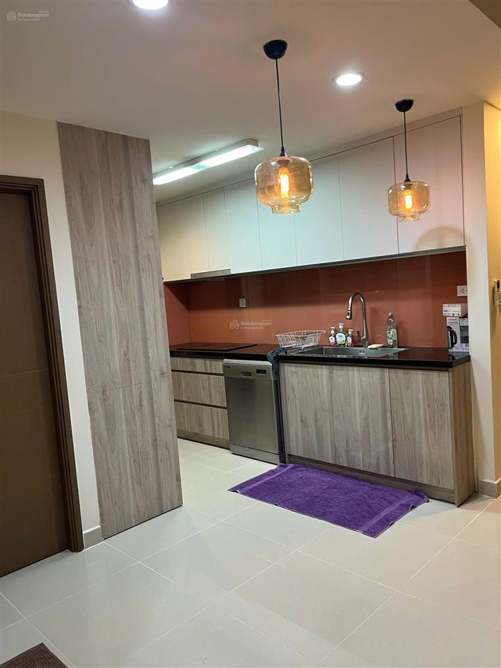 Cho thuê the eastern 3pn 2wc full nội thất đẹp 10tr mát mẻ đẹp mới