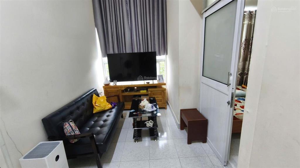 Cho thuê petroland 3pn+1wc bao phí ql nước wifi siêu rẻ full nội thất