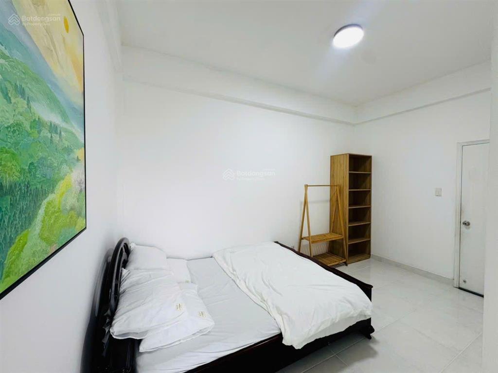 Bán căn hộ phố đông hoa sen 3ty 2pn 2wc 70m2 full nội thất sổ sẵn nhà đẹp mát cả ngày