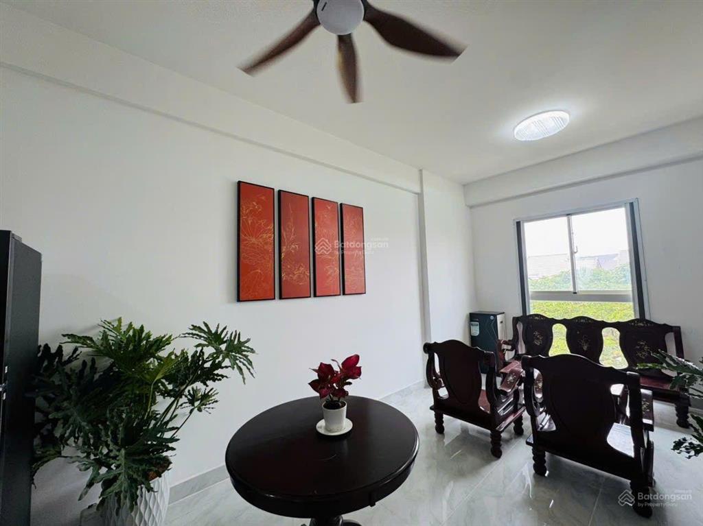 Bán căn hộ phố đông hoa sen 3ty 2pn 2wc 70m2 full nội thất sổ sẵn nhà đẹp mát cả ngày