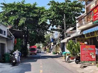 Cần ra gấp 2 mt bình tân giáp tân bình  tân phú 4x19 nhỉnh 5 tỷ