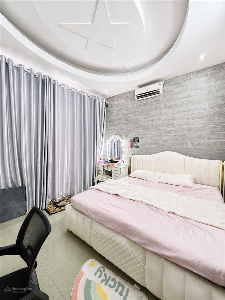 Kẹt tiền bán gấp nhà hxh 134/ trần bá giao p5 3l 4x13m cn 50m2, vị trí trung tâm chỉ 6.95 tỷ còn tl
