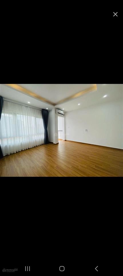 Bán nhà siêu xinh vũ tông phan. cách 1 nhà ra mặt phố. chủ cần bán gấp. ô tô đỗ cửa. kinh doanh